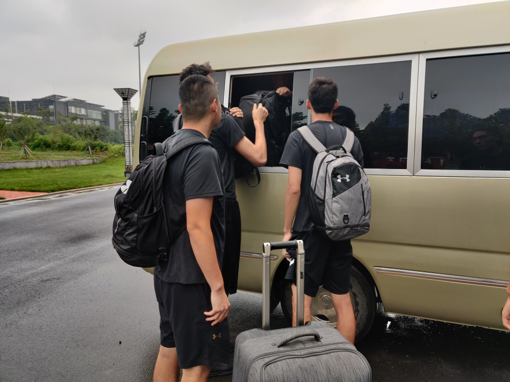 关于篮球预选赛，瓯越玄武队与海滨闪电队绝杀，VAR改判成焦点！二次进攻频频奏效的信息