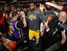  西汉姆联与布莱顿 