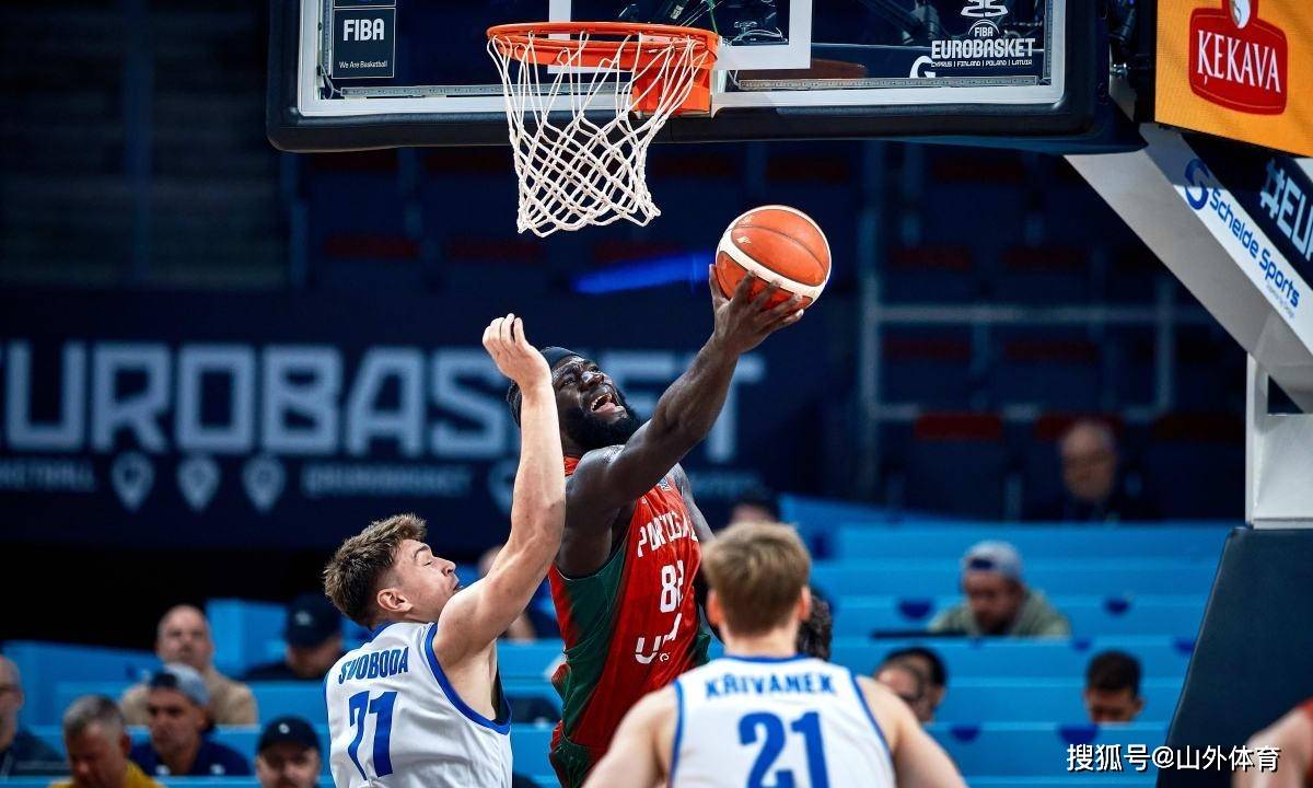 关于葡萄牙体育迎NBA季后赛关键赛，今夜临场应变，质疑声仍在，高层口径保持一致的信息